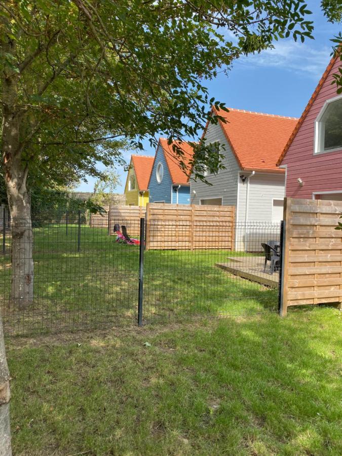 Les Lodges Du Chateau Marquise Exterior photo